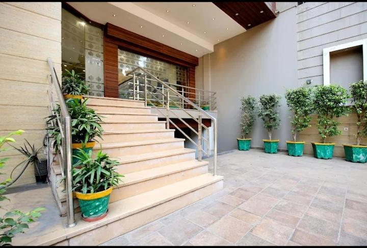 Hotel King'S Way Amritsar Exterior photo